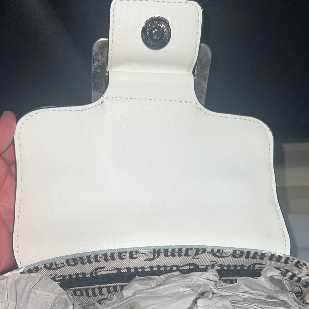 Juicy Couture White and Gray Crossbody Bag - Picture 7 of 11